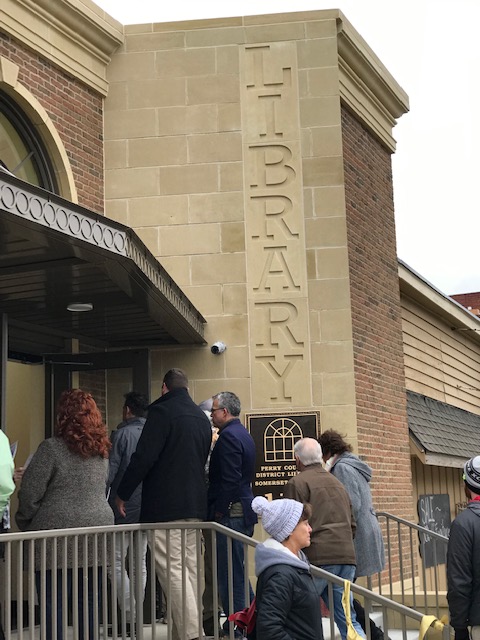 somerset library front view
